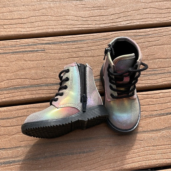 Children’s place toddler Doc Maarten look a like bootie. - Picture 3 of 3